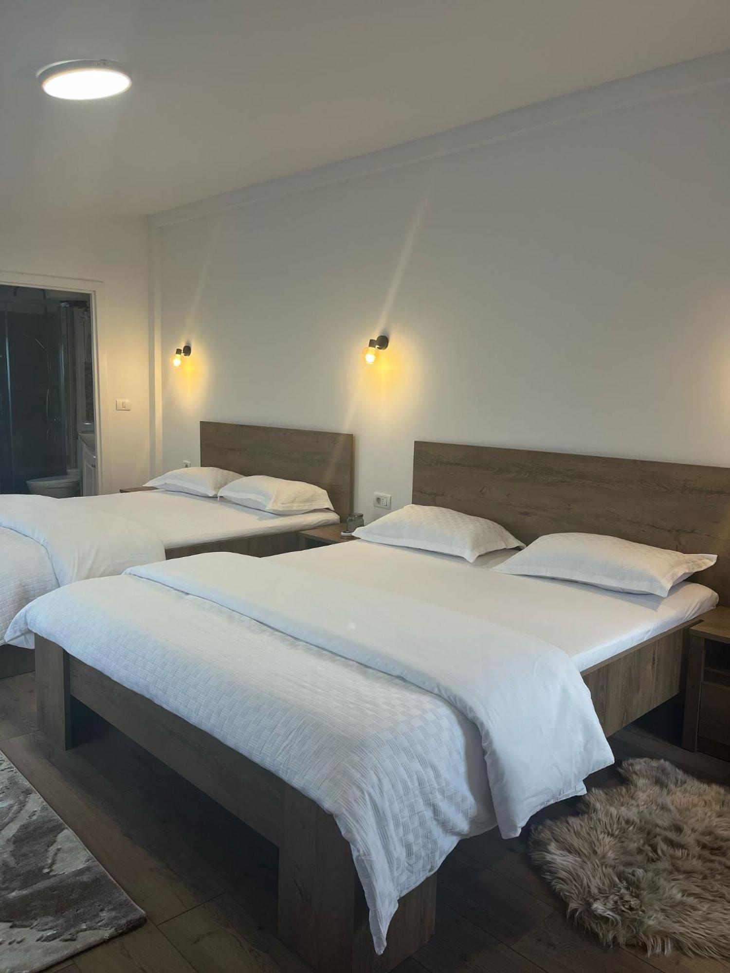 Casa Anna&Criss Apartman Orsova Kültér fotó